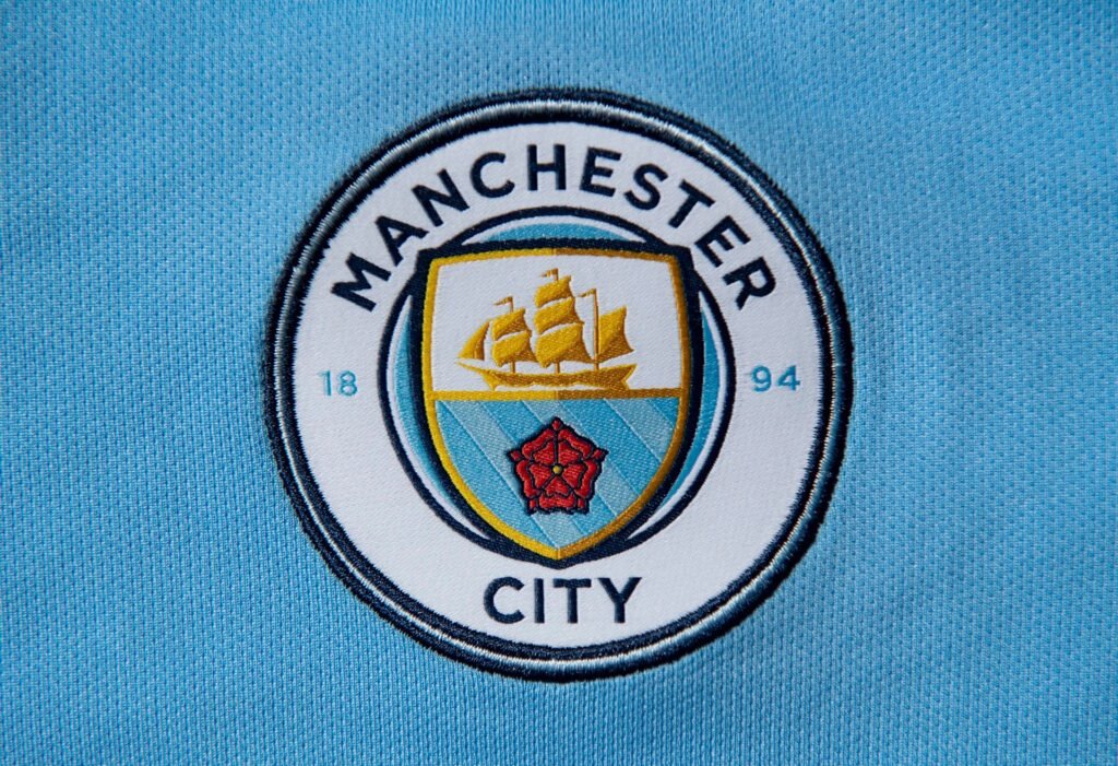 Logo:-Fyun99iphy= Man City